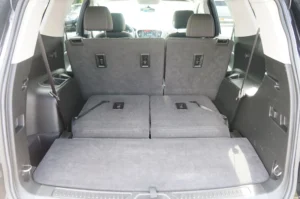 Used 2021 GMC Acadia SLE for sale in Lynnwood, WA — photo 12