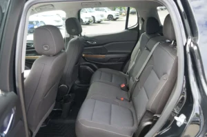 Used 2021 GMC Acadia SLE for sale in Lynnwood, WA — photo 15