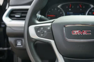 Used 2021 GMC Acadia SLE for sale in Lynnwood, WA — photo 24