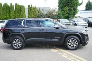 Used 2021 GMC Acadia SLE for sale in Lynnwood, WA — photo 4