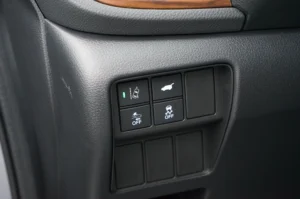 Used 2021 Honda CR-V Hybrid EX-L for sale in Lynnwood, WA — photo 13