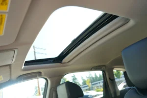 Used 2021 Honda CR-V Hybrid EX-L for sale in Lynnwood, WA — photo 11