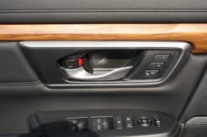 Used 2021 Honda CR-V Hybrid EX-L for sale in Lynnwood, WA — photo 12