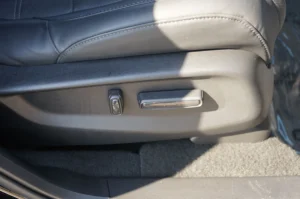 Used 2021 Honda CR-V Hybrid EX-L for sale in Lynnwood, WA — photo 28