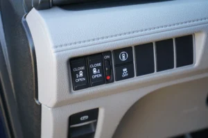 Used 2021 Honda Odyssey EX for sale in Lynnwood, WA — photo 12