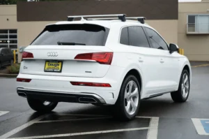 Used 2022 Audi Q5 S line Premium Plus for sale in Lynnwood, WA — photo 3
