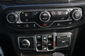 Used 2022 Jeep Wrangler Unlimited Willys for sale in Lynnwood, WA — photo 23