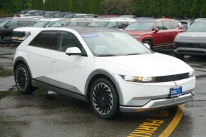 Used 2023 Hyundai IONIQ 5 Limited for sale in Lynnwood, WA — photo 3