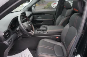 Used 2025 Honda Pilot TrailSport for sale in Lynnwood, WA — photo 17
