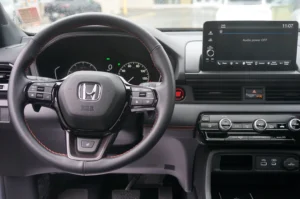 Used 2025 Honda Pilot TrailSport for sale in Lynnwood, WA — photo 21