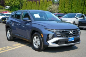 Used 2025 Hyundai TUCSON SE for sale in Lynnwood, WA — photo 3