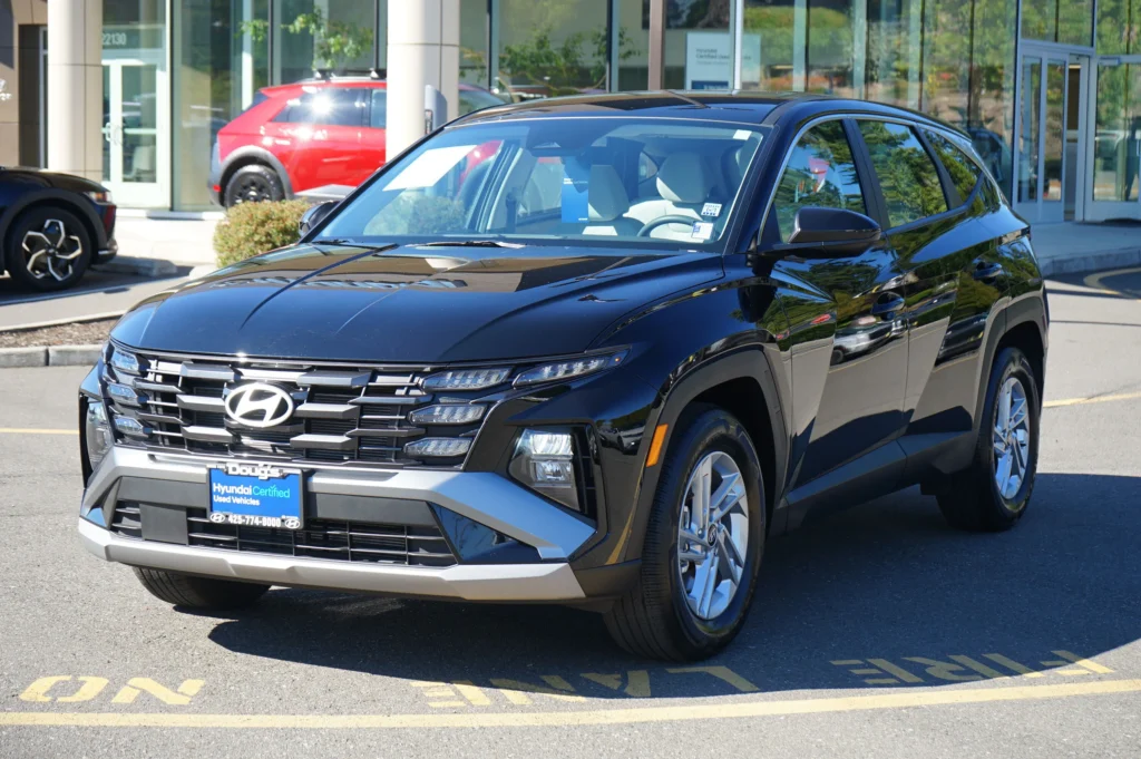 2025 Hyundai TUCSON SE