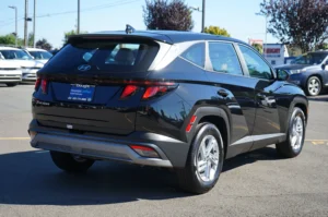 Used 2025 Hyundai TUCSON SE for sale in Lynnwood, WA — photo 6