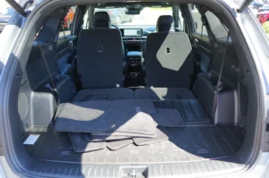 Used 2025 Kia Sorento Plug-In Hybrid SX Prestige for sale in Lynnwood, WA — photo 11
