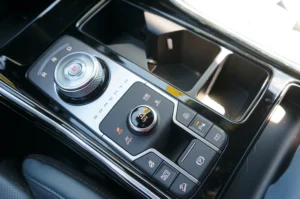 Used 2025 Kia Sorento Plug-In Hybrid SX Prestige for sale in Lynnwood, WA — photo 22