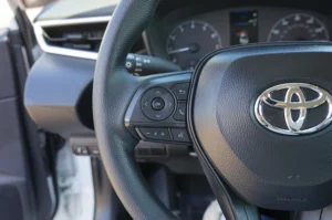 Used 2025 Toyota Corolla LE for sale in Lynnwood, WA — photo 27