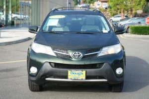 Used 2013 Toyota RAV4 XLE for sale in Lynnwood, WA — photo 2