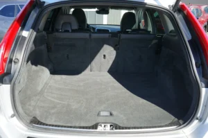 Used 2015 Volvo XC60 T6 for sale in Lynnwood, WA — photo 12
