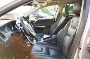 Used 2015 Volvo XC60 T6 for sale in Lynnwood, WA — photo 15