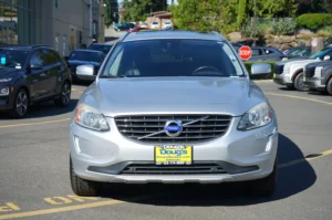 Used 2015 Volvo XC60 T6 for sale in Lynnwood, WA — photo 2
