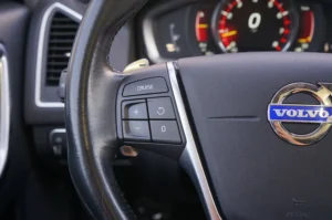 Used 2015 Volvo XC60 T6 for sale in Lynnwood, WA — photo 22