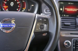 Used 2015 Volvo XC60 T6 for sale in Lynnwood, WA — photo 23