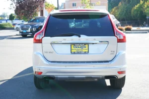 Used 2015 Volvo XC60 T6 for sale in Lynnwood, WA — photo 6