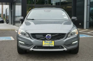 Used 2016 Volvo S60 Cross Country T5 Platinum for sale in Lynnwood, WA — photo 10