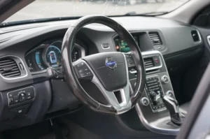 Used 2016 Volvo S60 Cross Country T5 Platinum for sale in Lynnwood, WA — photo 19