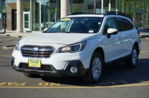 Used 2018 Subaru Outback 2.5i Premium for sale in Lynnwood, WA — photo 1