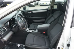 Used 2018 Subaru Outback 2.5i Premium for sale in Lynnwood, WA — photo 6