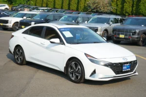 Used 2021 Hyundai ELANTRA HYBRID Limited for sale in Lynnwood, WA — photo 4
