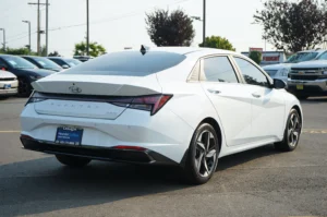 Used 2021 Hyundai ELANTRA HYBRID Limited for sale in Lynnwood, WA — photo 6