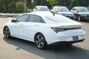 Used 2021 Hyundai ELANTRA HYBRID Limited for sale in Lynnwood, WA — photo 9