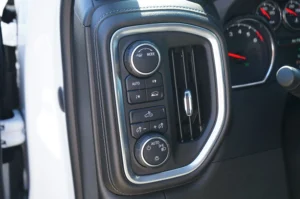 Used 2022 Chevrolet Silverado 1500 LTD LT for sale in Lynnwood, WA — photo 11