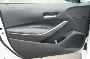 Used 2023 Toyota Corolla SE for sale in Lynnwood, WA — photo 3