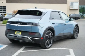 Used 2024 Hyundai IONIQ 5 SE for sale in Lynnwood, WA — photo 3