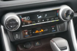 Used 2024 Toyota RAV4 Hybrid Limited for sale in Lynnwood, WA — photo 22