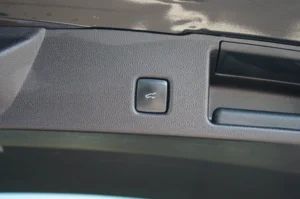 Used 2025 Ford Escape Platinum for sale in Lynnwood, WA — photo 12