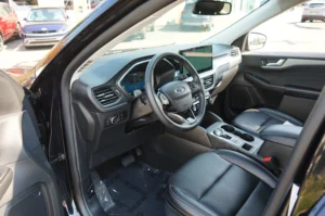 Used 2025 Ford Escape Platinum for sale in Lynnwood, WA — photo 18