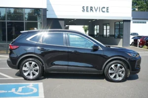 Used 2025 Ford Escape Platinum for sale in Lynnwood, WA — photo 2