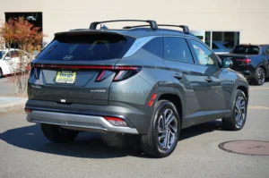 Used 2026 Hyundai Tucson Hybrid Limited for sale in Lynnwood, WA — photo 3