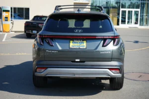 Used 2026 Hyundai Tucson Hybrid Limited for sale in Lynnwood, WA — photo 4