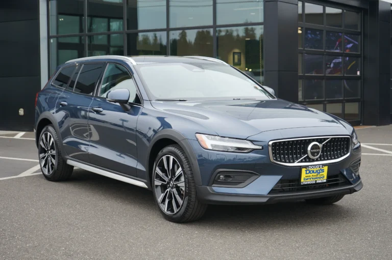 2026 Volvo V60 Cross Country Ultra