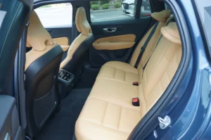 Used 2026 Volvo V60 Cross Country Ultra for sale in Lynnwood, WA — photo 25