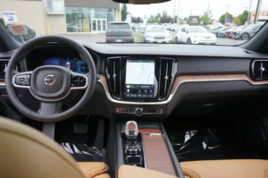 Used 2026 Volvo V60 Cross Country Ultra for sale in Lynnwood, WA — photo 27