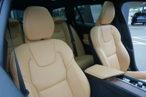 Used 2026 Volvo V60 Cross Country Ultra for sale in Lynnwood, WA — photo 29