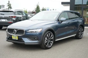 Used 2026 Volvo V60 Cross Country Ultra for sale in Lynnwood, WA — photo 8
