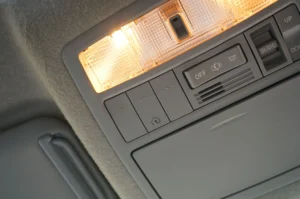 Used 2013 Toyota Highlander SE for sale in Lynnwood, WA — photo 24