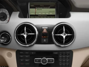 Used 2014 Mercedes-Benz GLK-Class GLK 350 for sale in Lynnwood, WA — photo 9